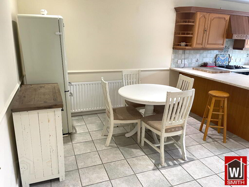 Photo 16 of 18 Grove Heights, Ederney