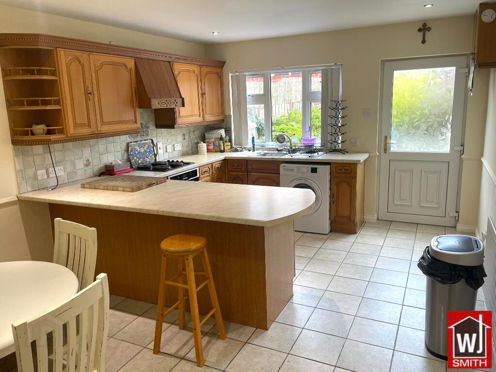 Photo 14 of 18 Grove Heights, Ederney