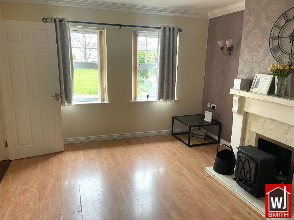 Photo 9 of 18 Grove Heights, Ederney