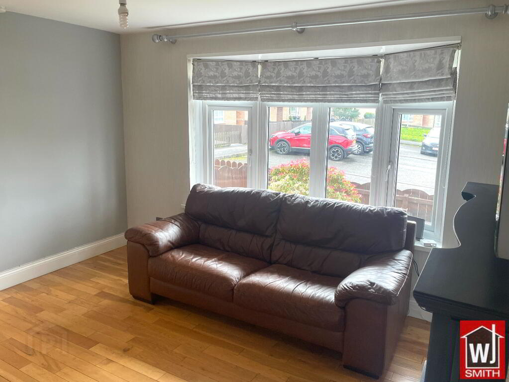 Photo 8 of 52 Hillview Park, Castlederg