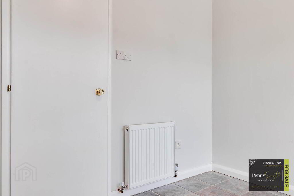 Photo 15 of 8 Meadowvale Close, Bangor