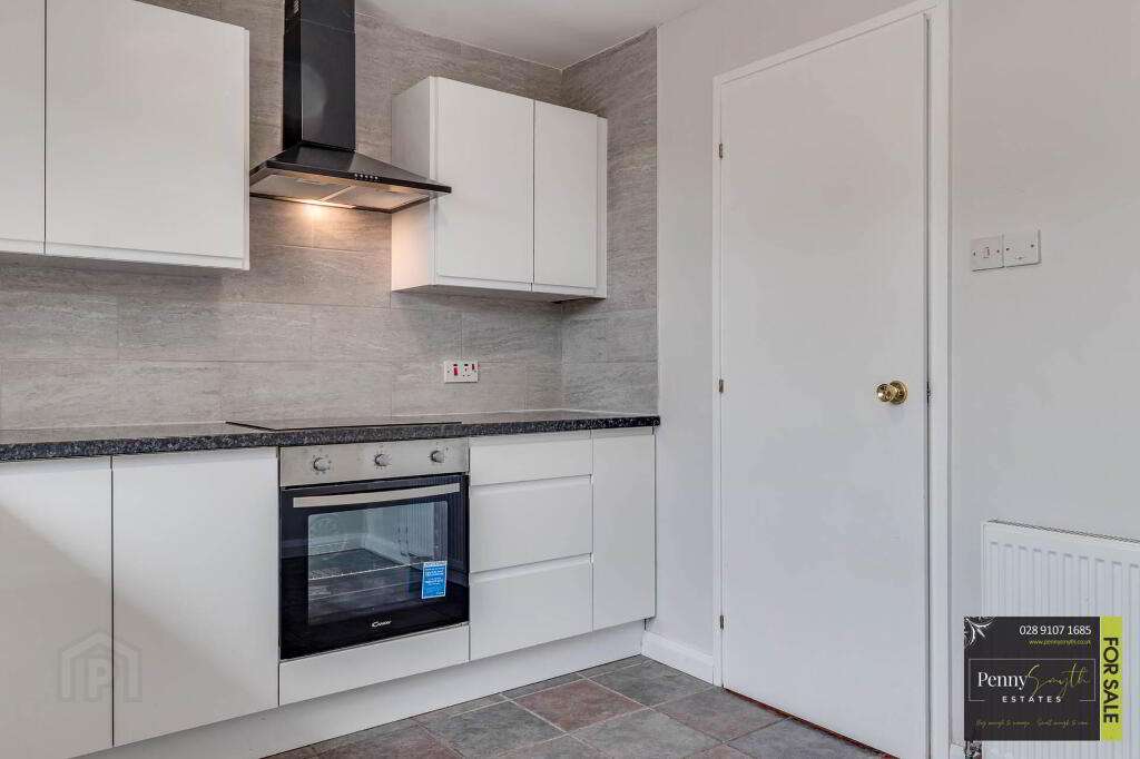 Photo 13 of 8 Meadowvale Close, Bangor