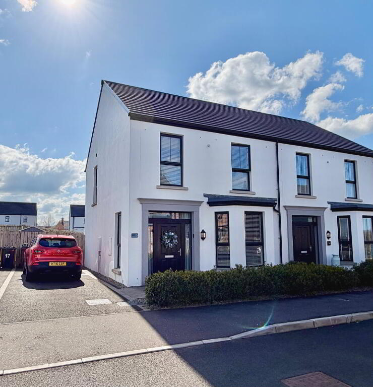 Photo 1 of 15 Wattstown Green, Coleraine