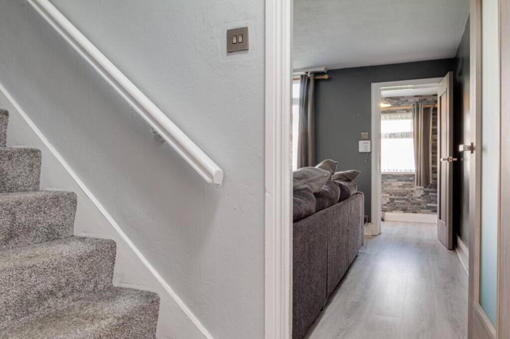 Photo 14 of 6 St Gallens Court, Bangor