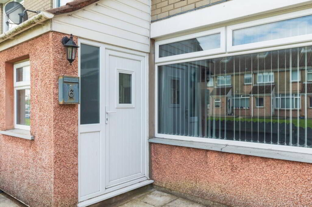 Photo 2 of 6 St Gallens Court, Bangor