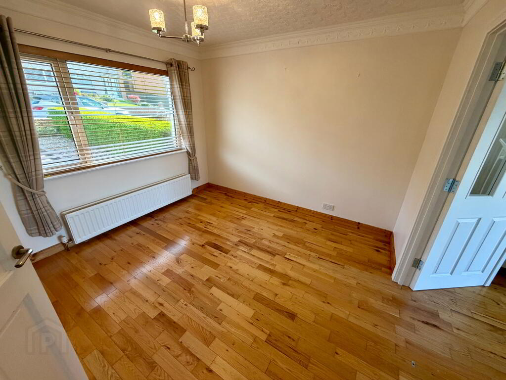 Photo 2 of 21 Summer Hill, Prehen, Waterside, L'Derry