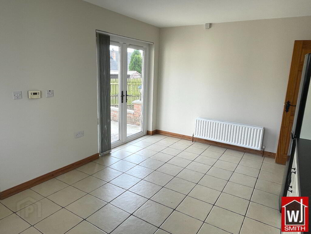 Photo 14 of 21 Ashleigh Court, Castlederg