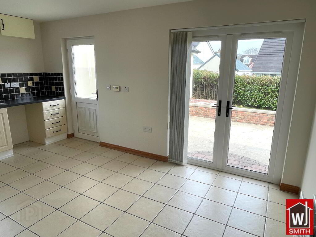 Photo 13 of 21 Ashleigh Court, Castlederg