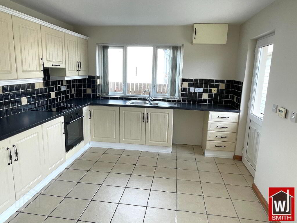 Photo 10 of 21 Ashleigh Court, Castlederg