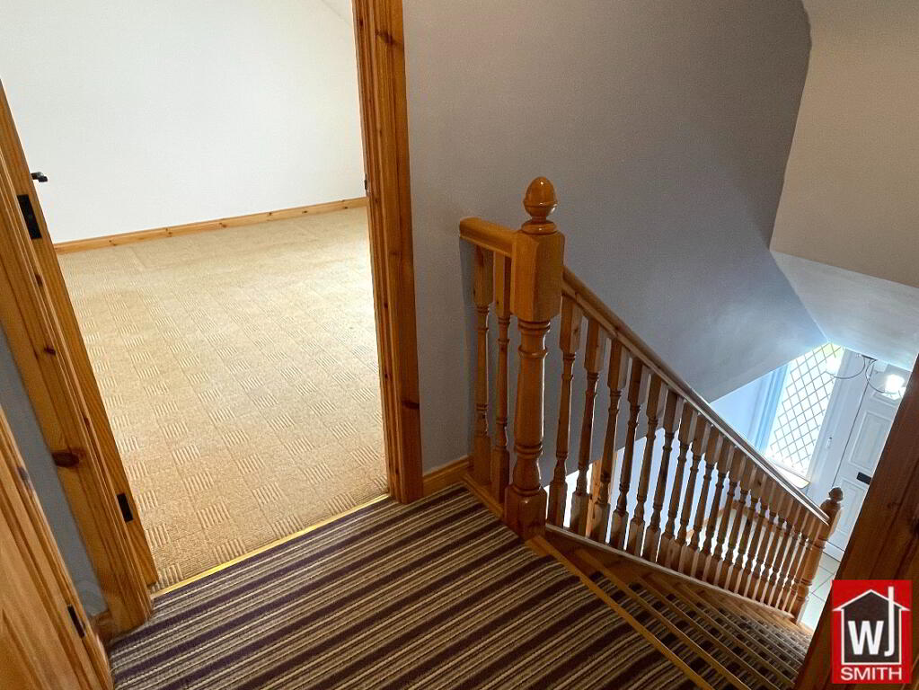 Photo 26 of 21 Ashleigh Court, Castlederg