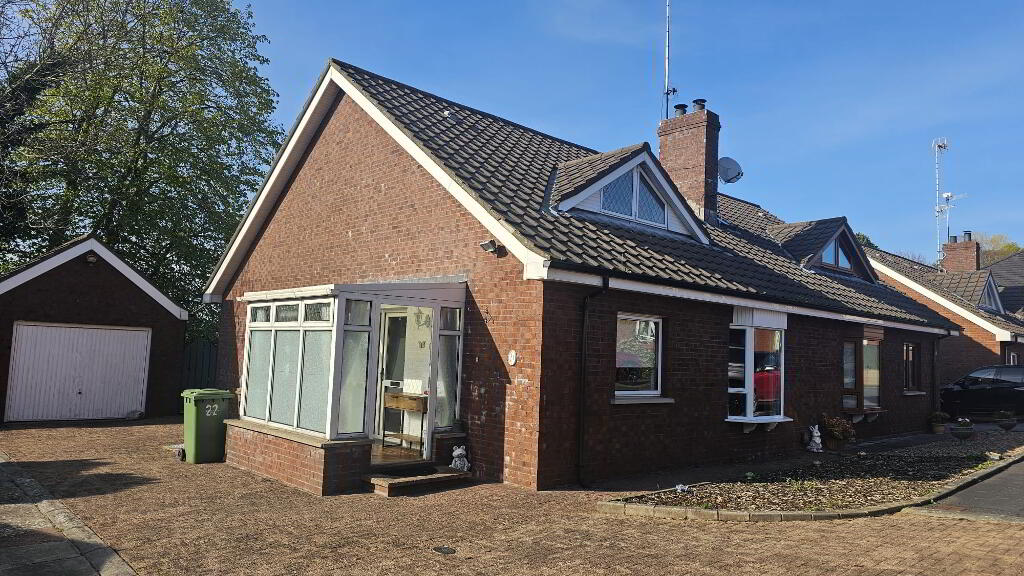 Photo 1 of 22 Hawthorn Hill, Portadown