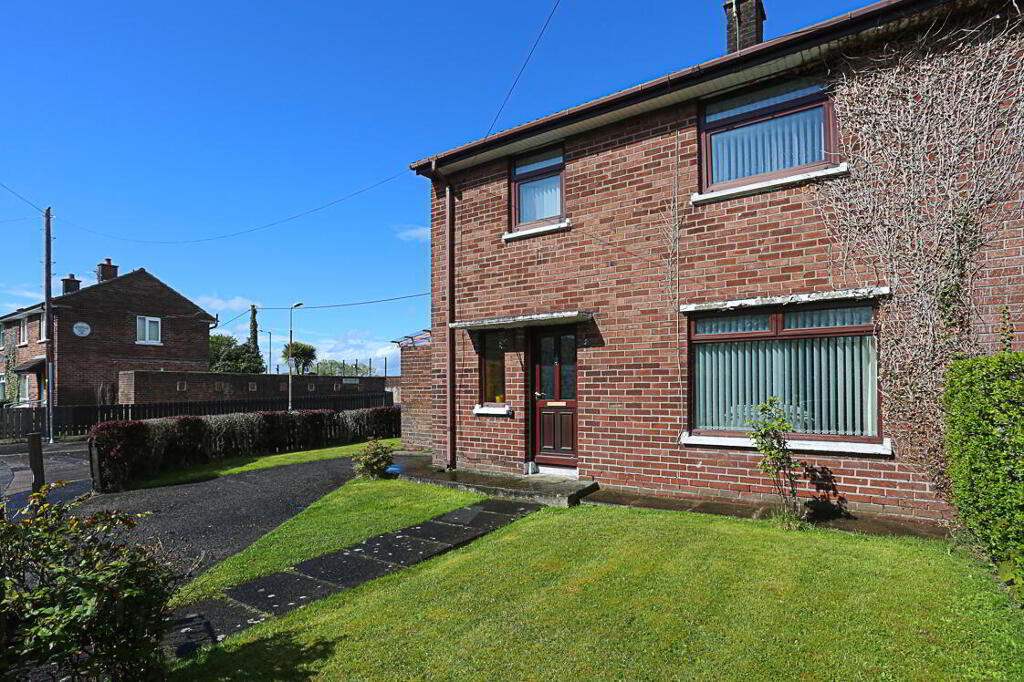 2 Knocknagoney Park, Belfast, BT4 2PU