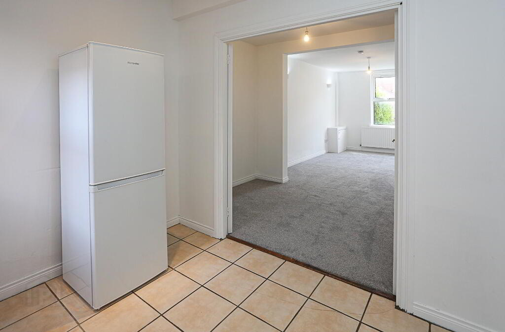 Photo 11 of 29 Olympia Drive, Belfast