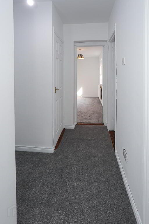 Photo 15 of 29 Olympia Drive, Belfast