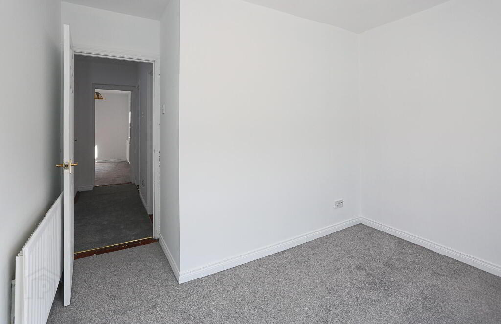 Photo 19 of 29 Olympia Drive, Belfast