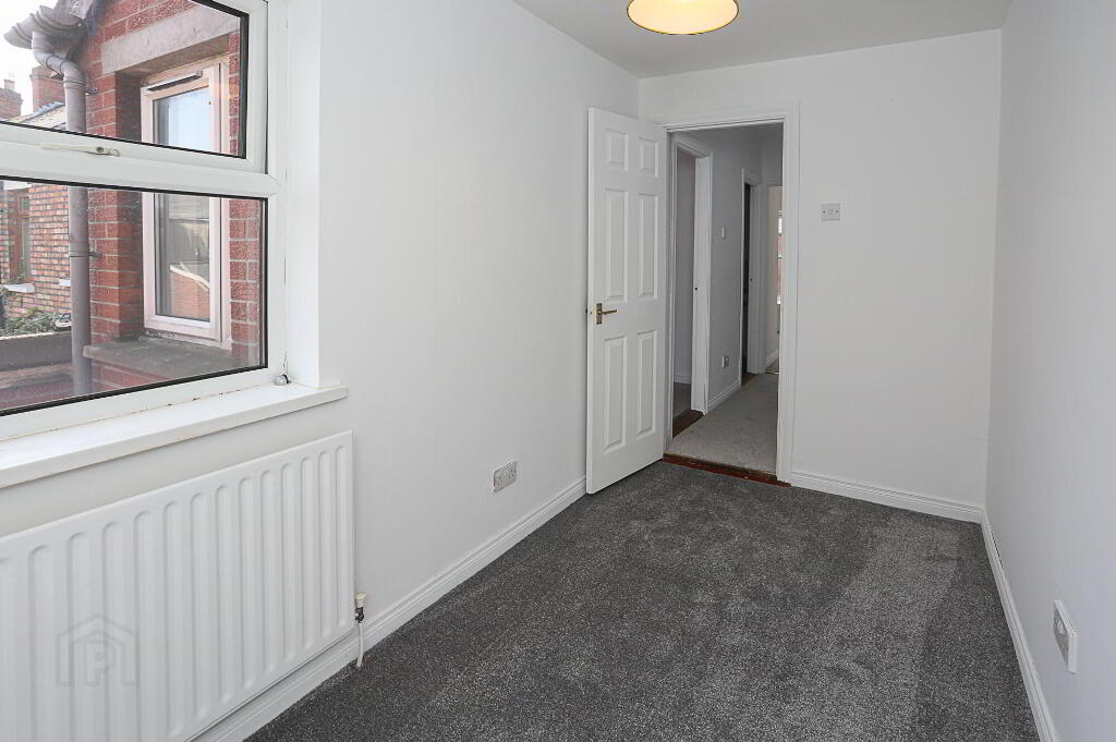 Photo 24 of 29 Olympia Drive, Belfast