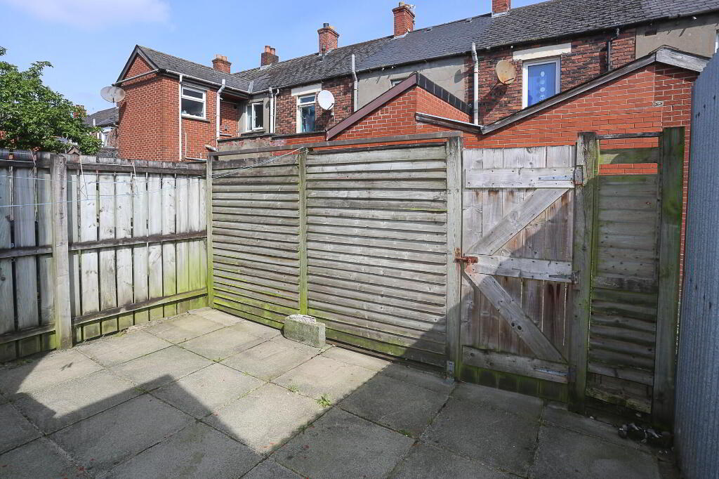 Photo 27 of 29 Olympia Drive, Belfast