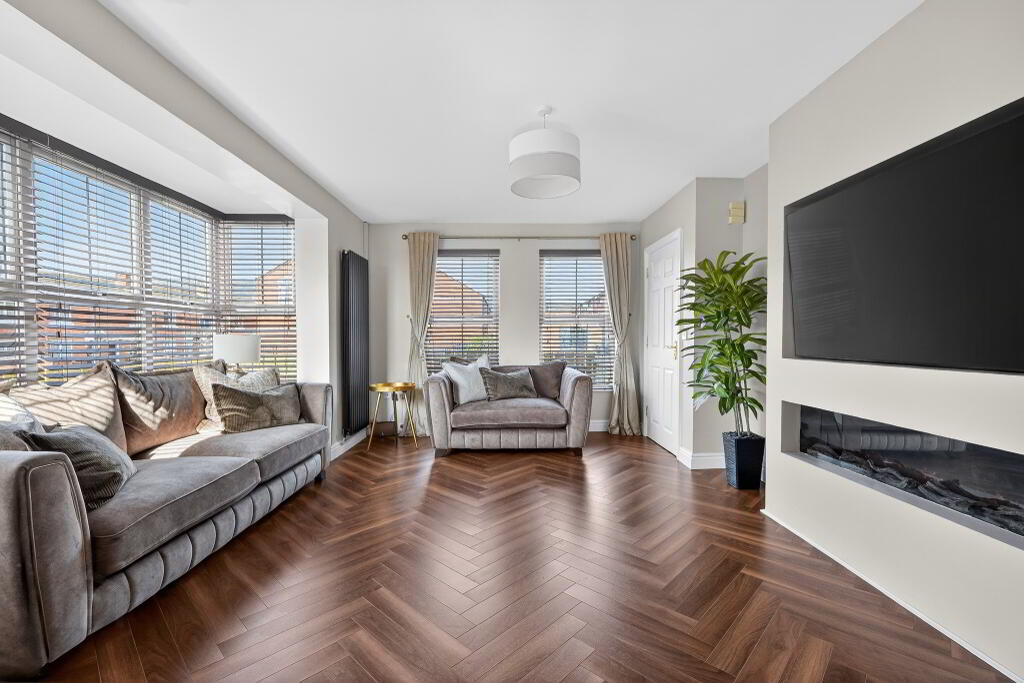 Photo 1 of 54 Lawnbrook Avenue, Belfast