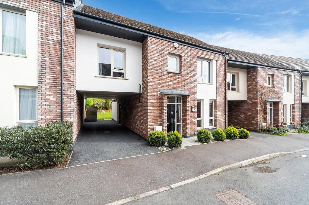 38 Badgers Lane, Woodbrook, Lisburn
