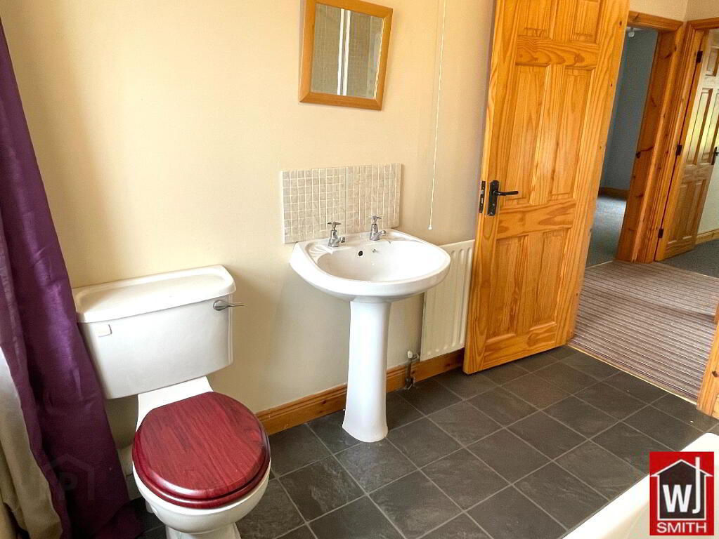 Photo 32 of 18 Melmount Mews, Strabane