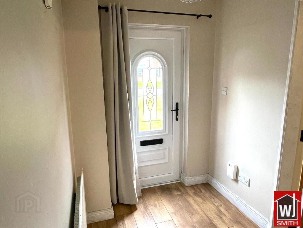 Photo 2 of 18 Melmount Mews, Strabane