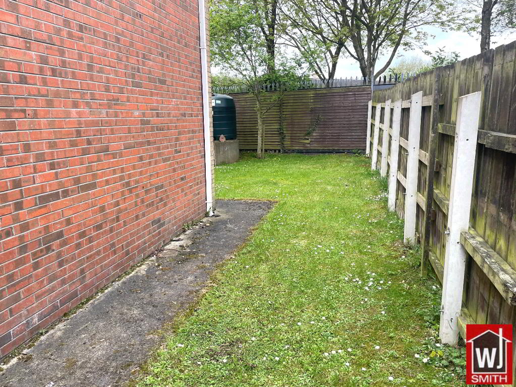 Photo 38 of 18 Melmount Mews, Strabane