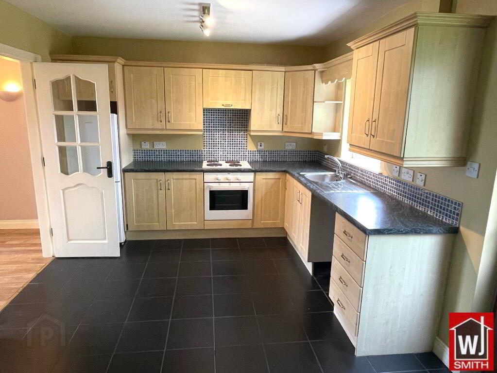 Photo 9 of 18 Melmount Mews, Strabane