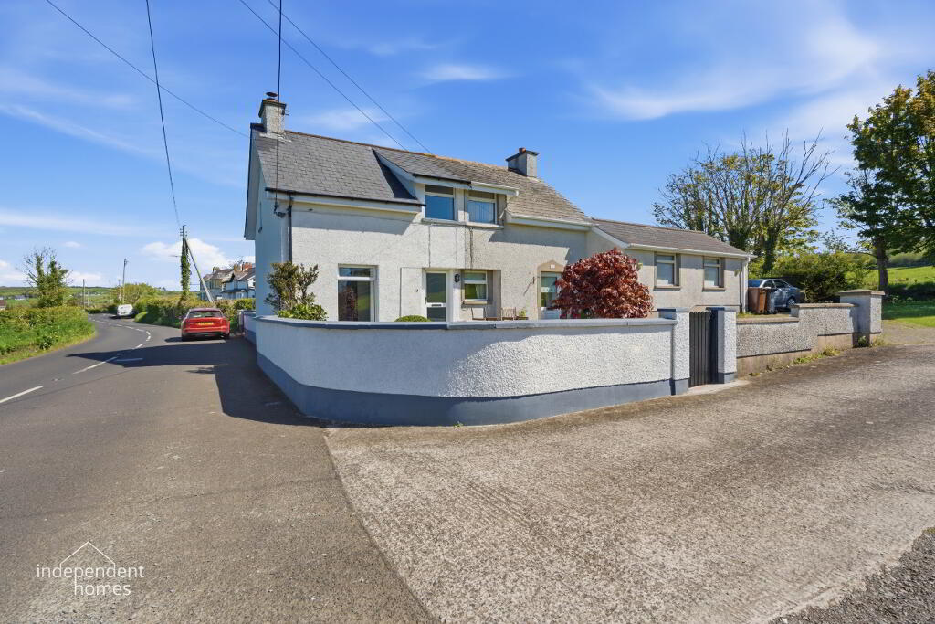 Photo 1 of 13 Middle Road, Islandmagee, Larne