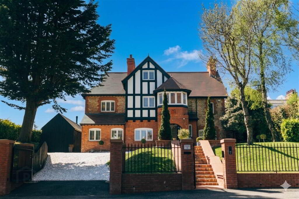 Firneside', 19 Deramore Park, Malone Road, Belfast, BT9 5JW