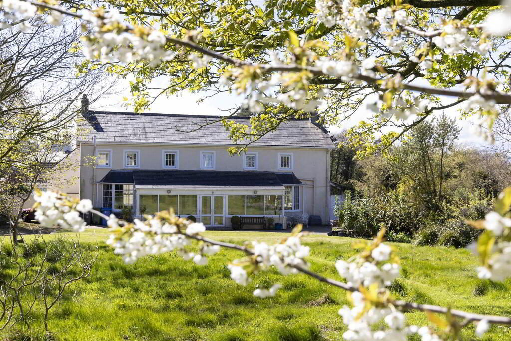 Glen Cottage, 212a Crawfordsburn Road, Crawfordsburn, BT19 1HY