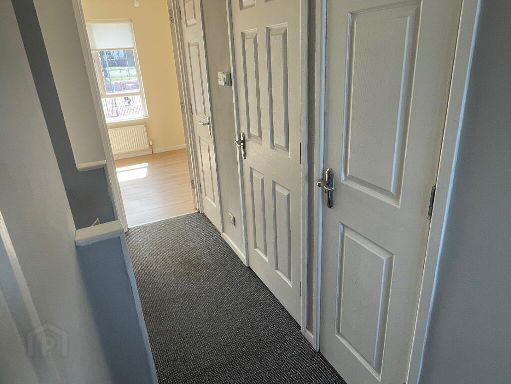 Photo 11 of 90 Mourne Park, Newtownstewart, Omagh