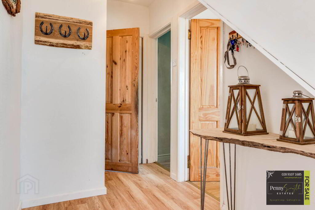 Photo 7 of 18 Shiralee Drive, Newtownards