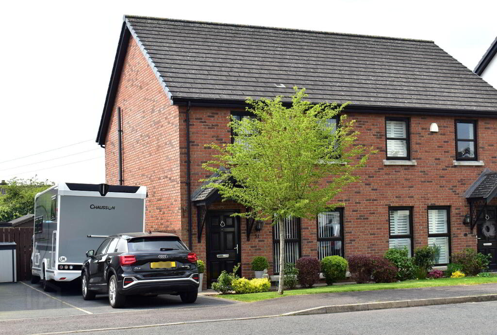 31 Lady Wallace Gardens, Lisburn, BT28 3GW
