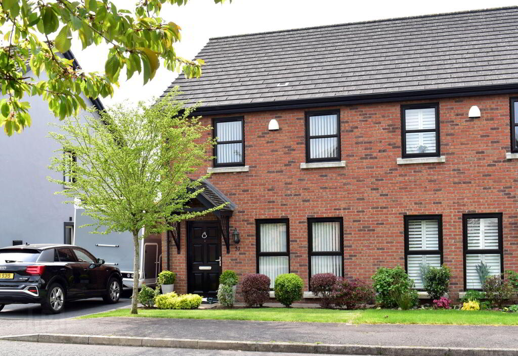 31 Lady Wallace Gardens, Lisburn, BT28 3GW