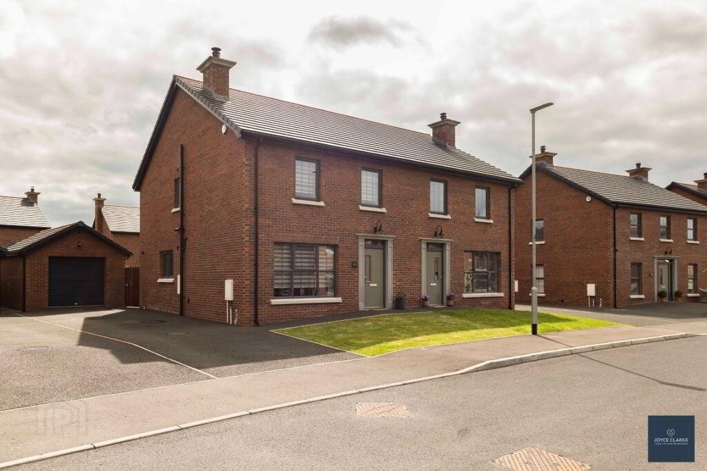 Photo 1 of 46 Beechcroft, Dollingstown