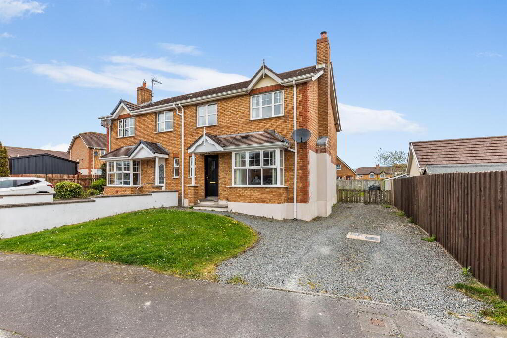 7 Cathedral Park, Downpatrick, BT30 6GF