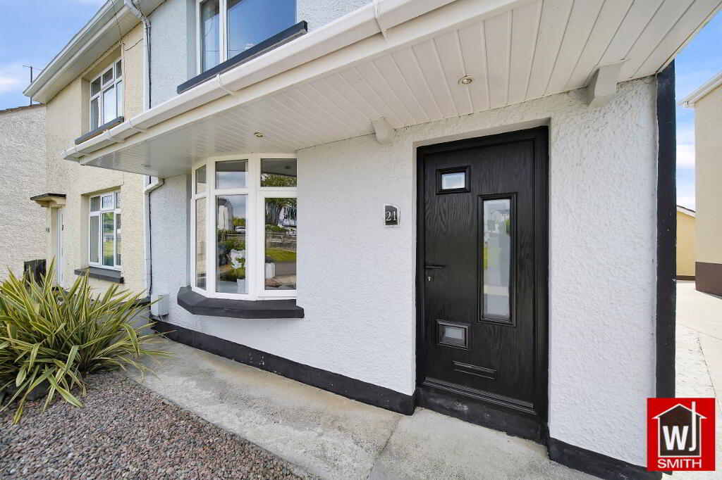 Photo 2 of 21 Eden Park, Castlederg