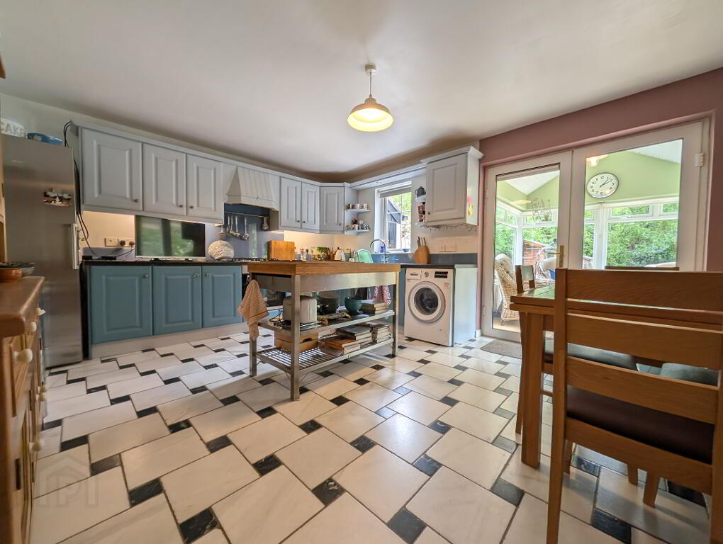 Photo 6 of 21 Kenway Drive, Newcastle