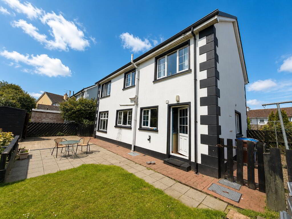 Photo 15 of 2 Millers Close, Claudy, L'Derry