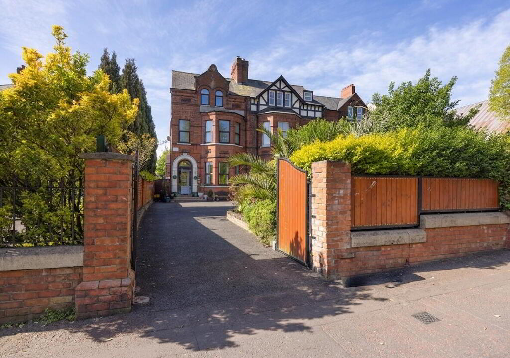 16 Cliftonville Road, Belfast, BT14 6JX