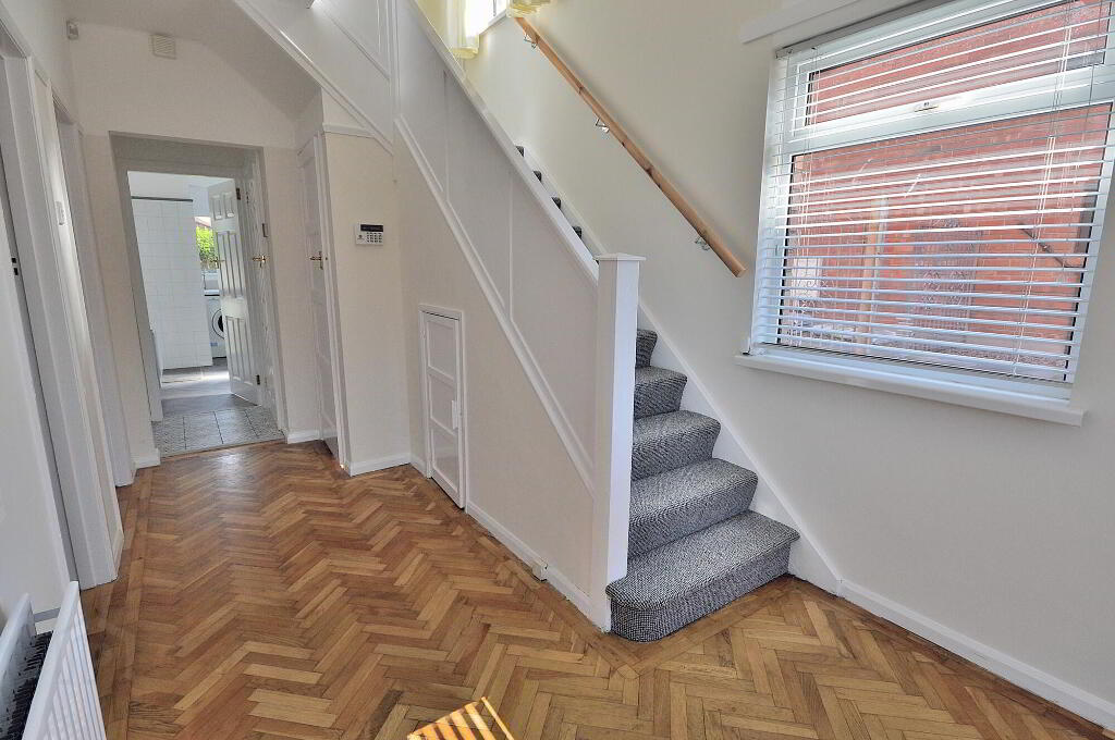 Photo 3 of 70 Rosetta Road, Belfast