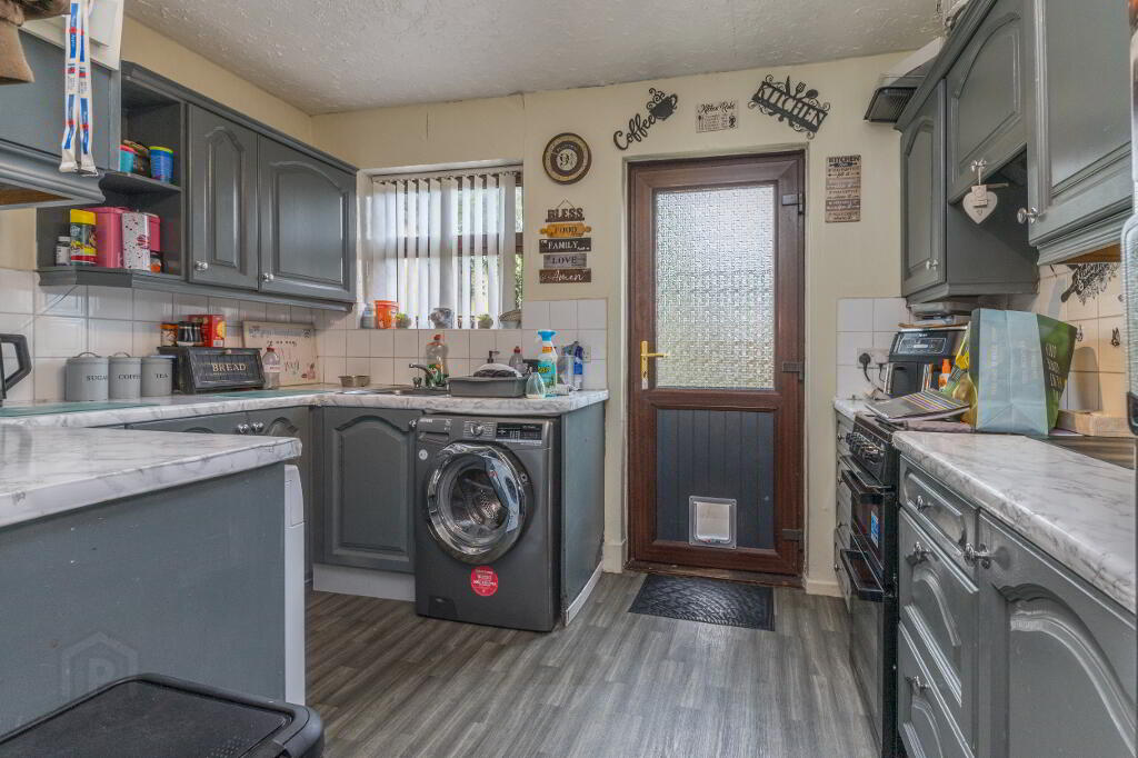 Photo 7 of 13 Geeragh Place, Finaghy, Belfast
