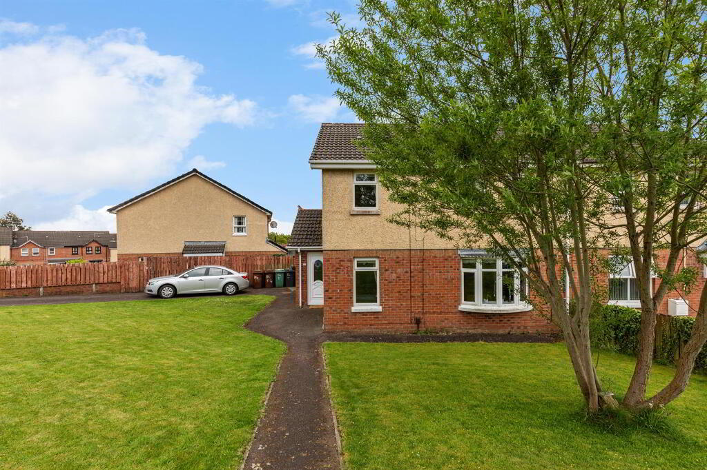 14 Teeling Grove, Dunmurry, Belfast, BT17 0XL