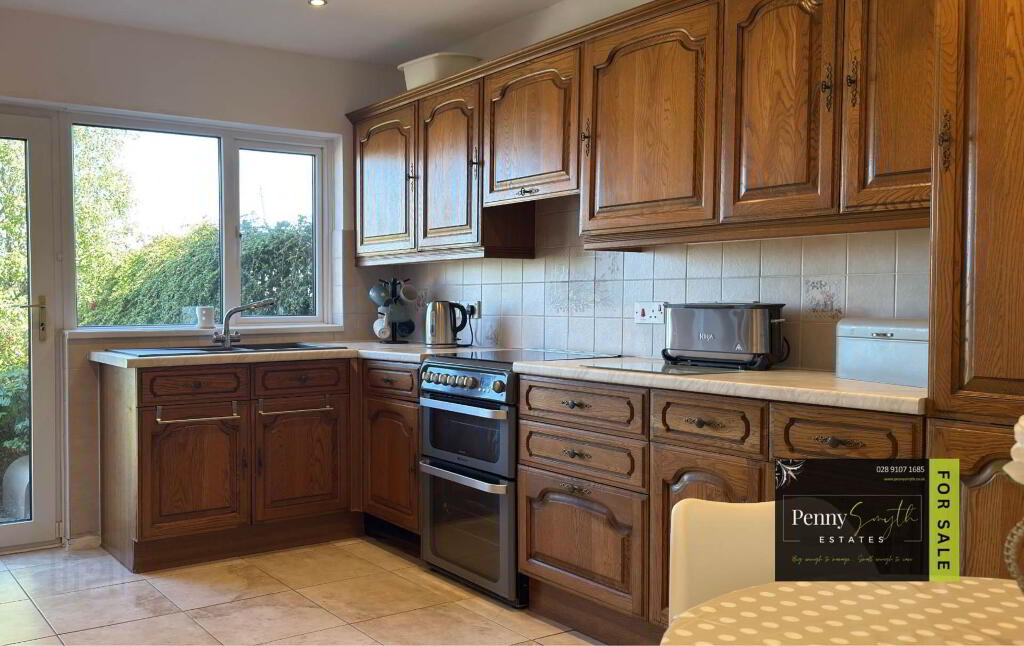 Photo 19 of 48 Sinclair Avenue, Bangor