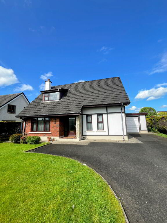 Photo 1 of 14 Henderson Park, Waterside, Derry/Londonderry