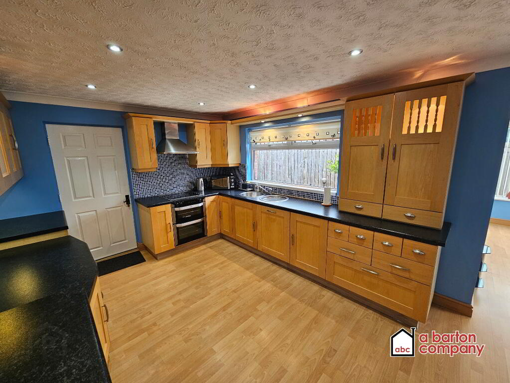 Photo 6 of 12 Windslow Close, Burleigh Hill, Carrickfergus