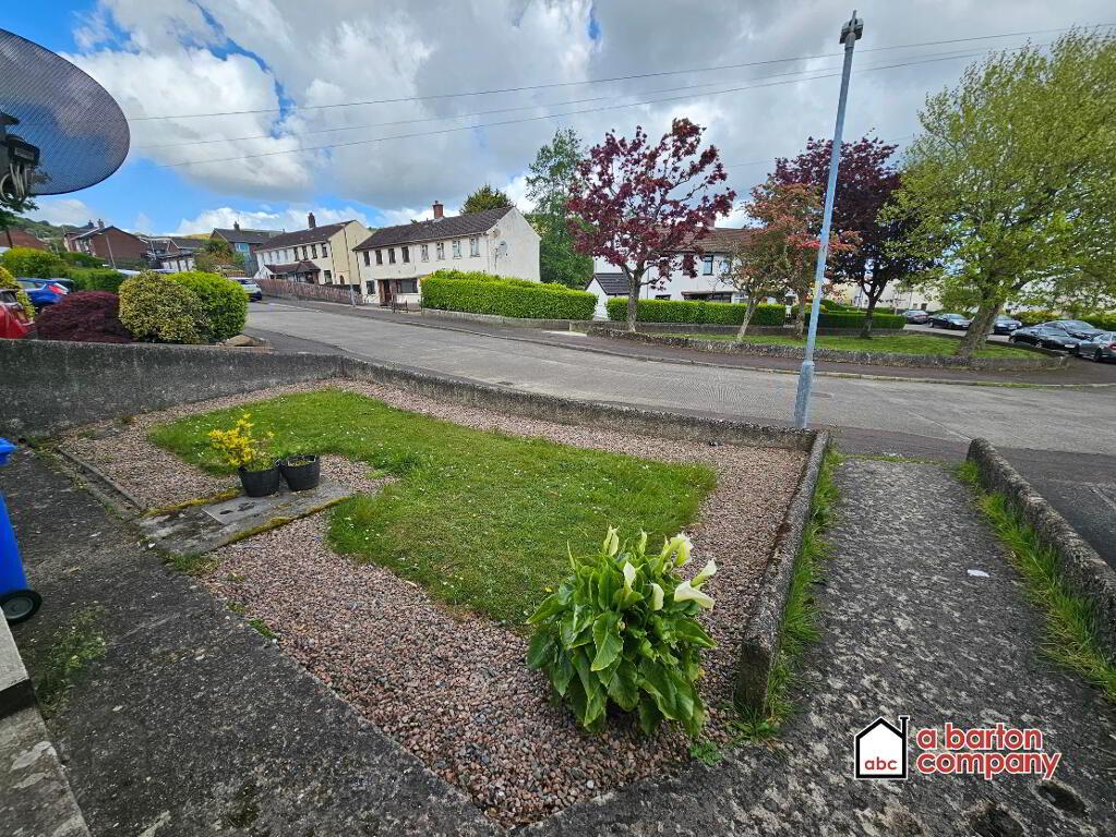 Photo 18 of 4 Sunninghill Gardens, Chichester Park, Belfast