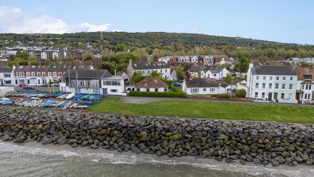 1a Kinnegar Road, Holywood, BT18 9JN