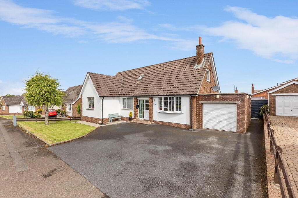 18 Briarwood Road, Bangor, BT19 6UZ