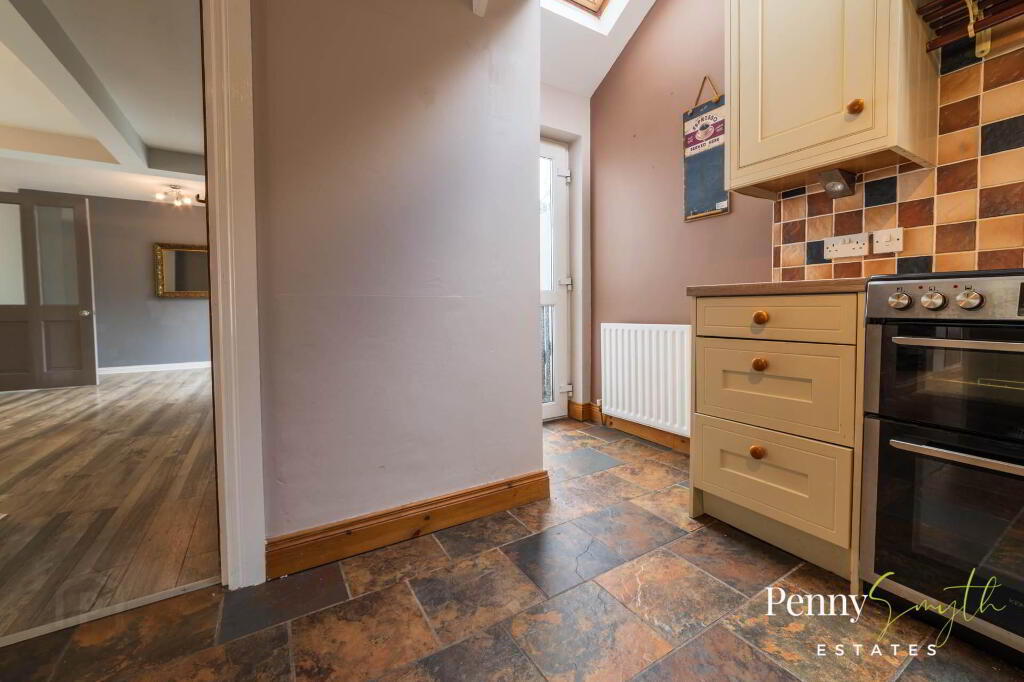 Photo 13 of 21 Lyle Road, Bangor